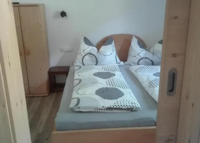 Schiessling Hof Lantgård *